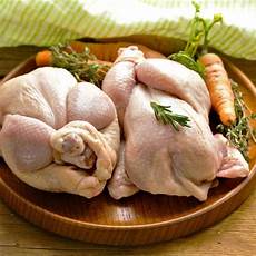 Offering Whole Chicken For Grill Halal