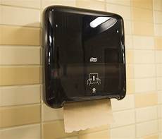 Dispenser Z Paper Towel