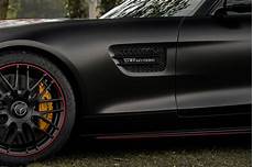 Grille Stripes