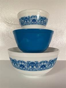 Mixing Bowls