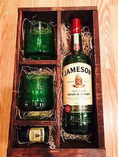 Showcase Glasses