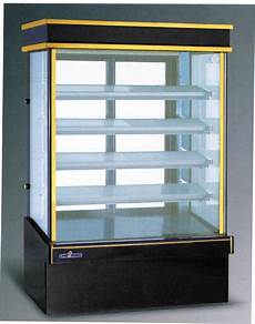 Showcase Refrigerator Cake
