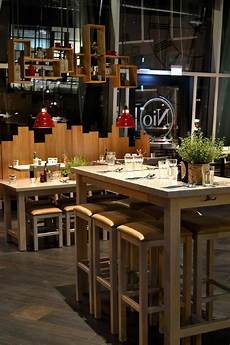 Wooden Restaurant Furnitures